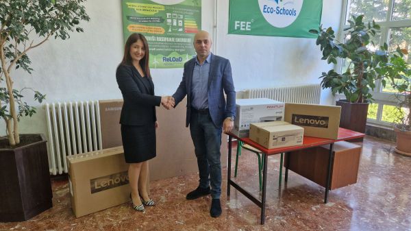 Sava osiguranje doniralo računarsku opremu JU Obrazovni centar Plužine