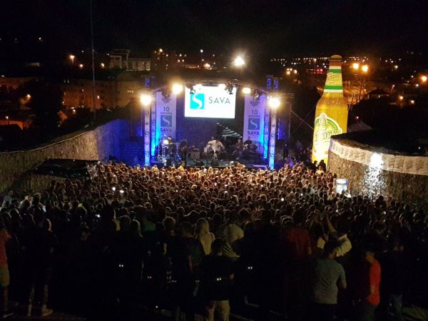 Sava osiguranje poklonilo koncert Massima Savića gradu Nikšiću